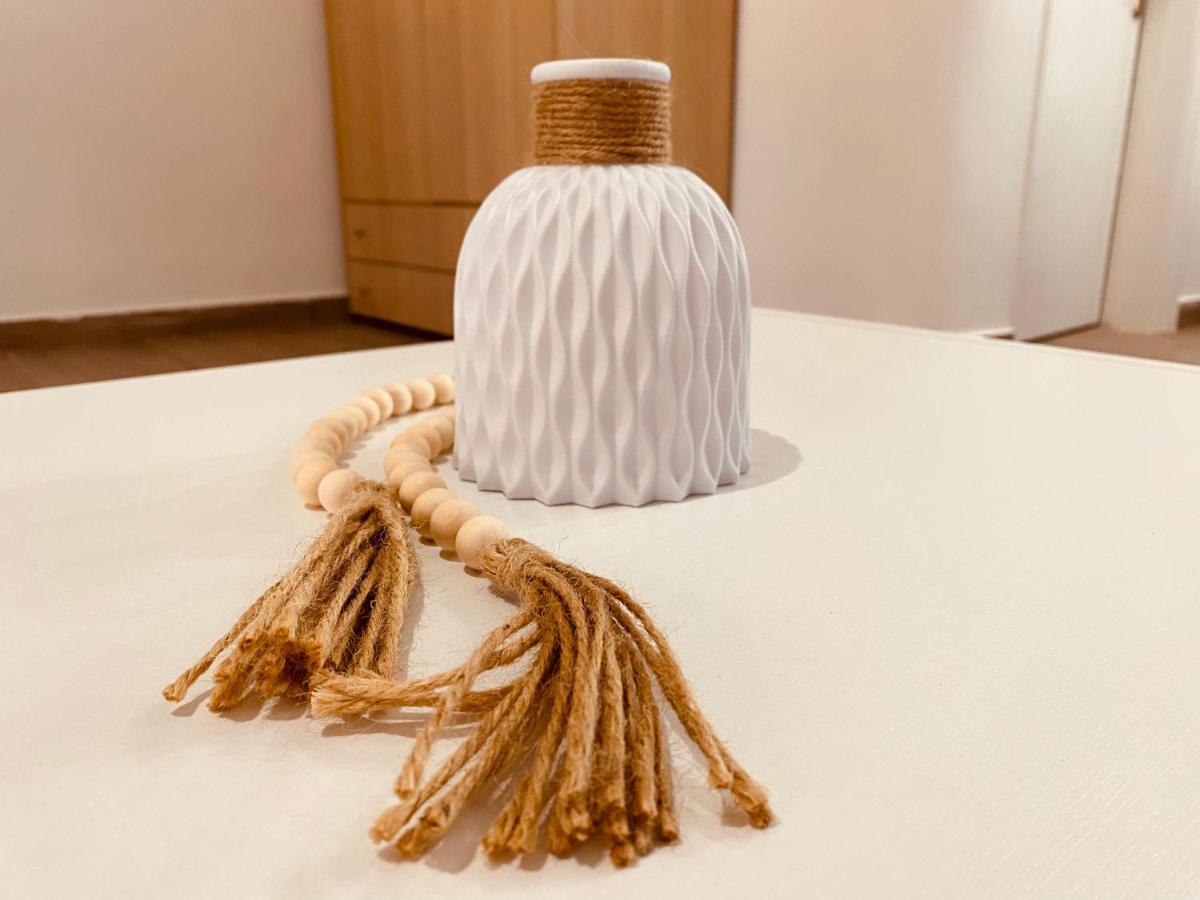 Louvros Luxury Suites Δασιά Εξωτερικό φωτογραφία