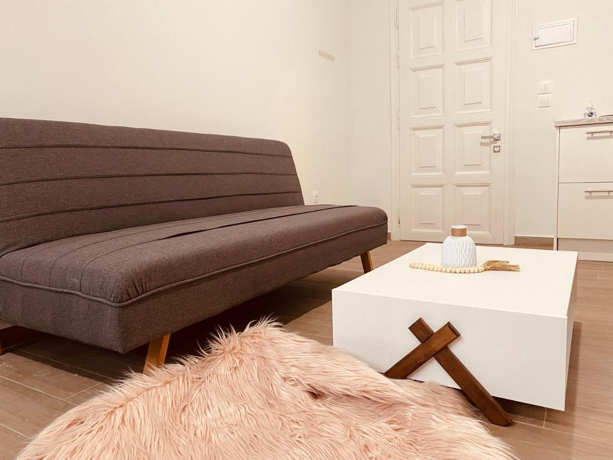 Louvros Luxury Suites Δασιά Εξωτερικό φωτογραφία