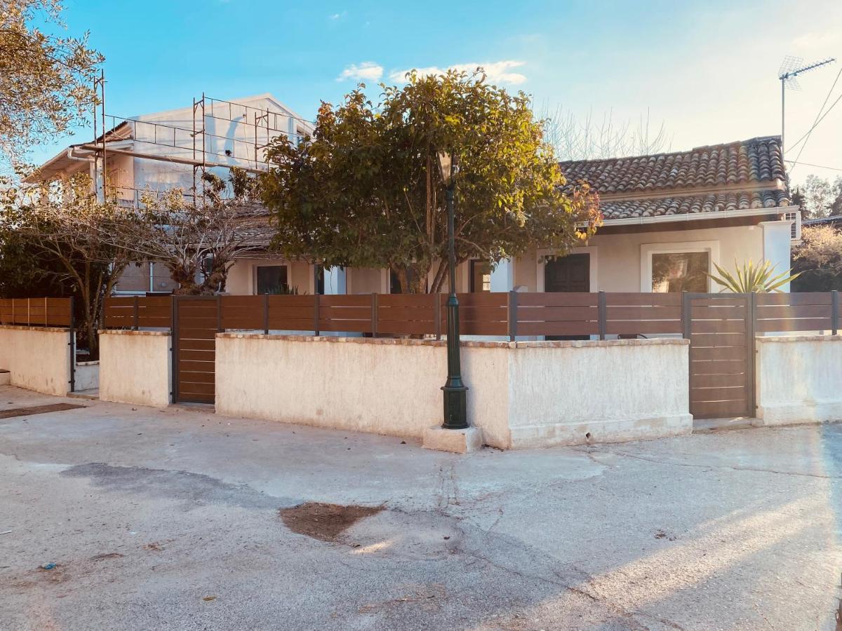 Louvros Luxury Suites Δασιά Εξωτερικό φωτογραφία