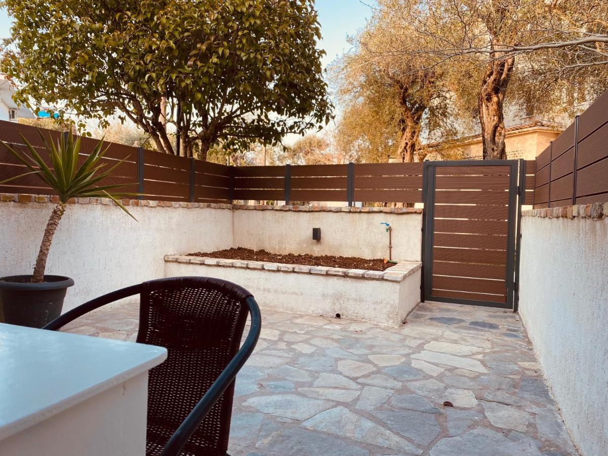 Louvros Luxury Suites Δασιά Εξωτερικό φωτογραφία